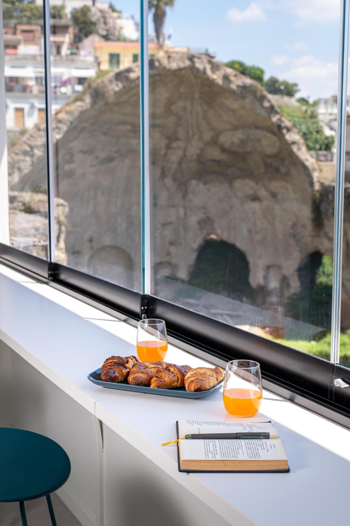Bed and Breakfast Domus Diana Bacoli Esterno foto